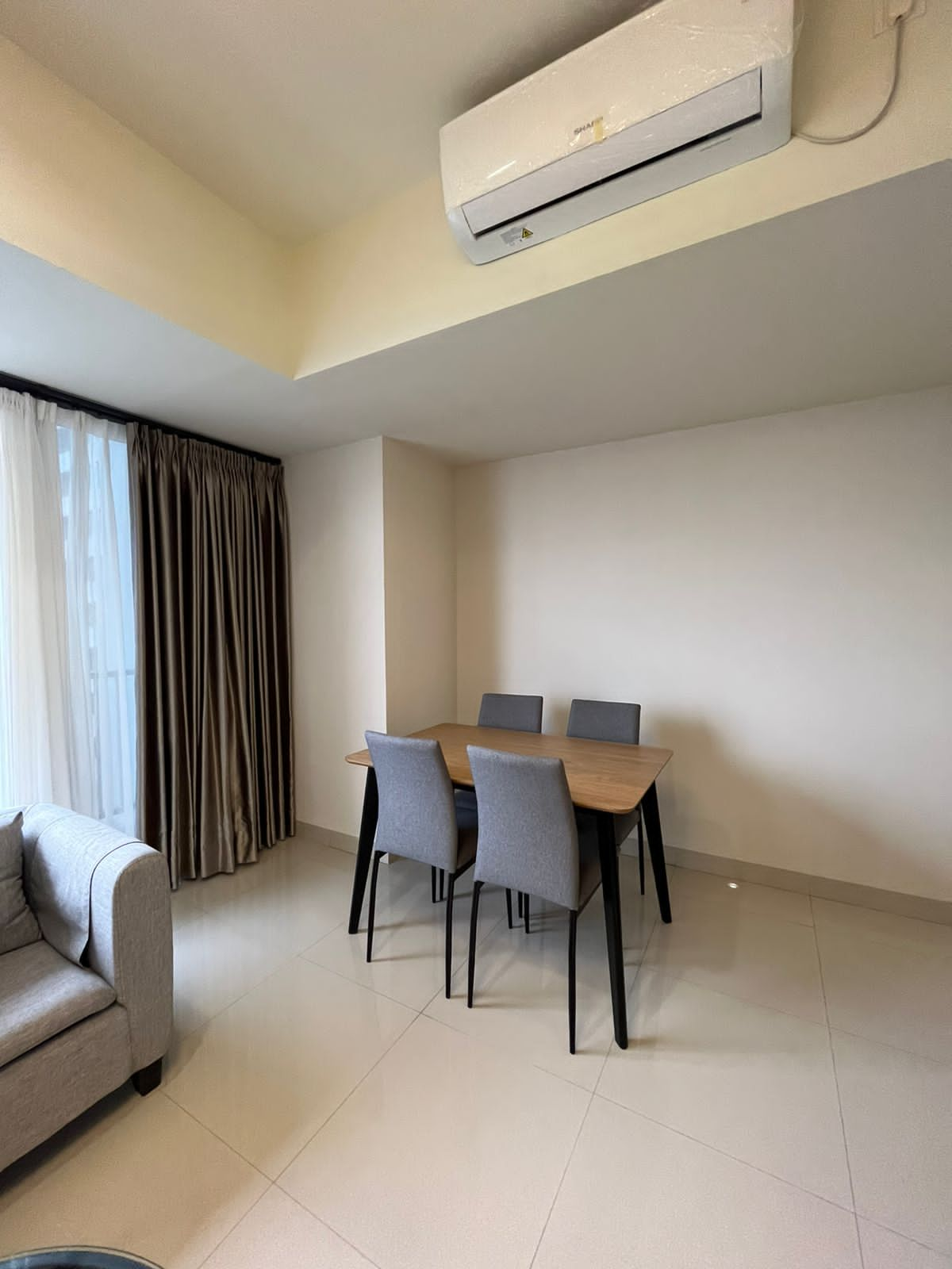 Unit 3 BR Disewakan di Apartemen Orange County Lippo Cikarang